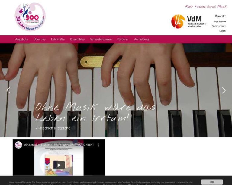 Screenshot (middle) http://www.musikschule-badpyrmont.de